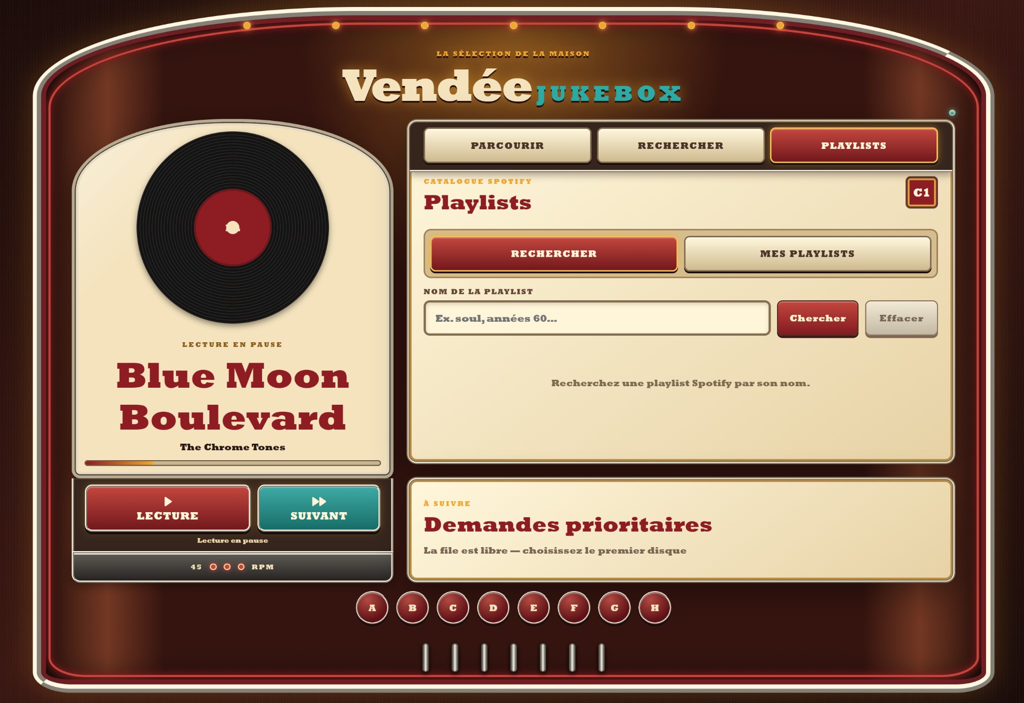 Spotify playlist screen in Vendée Jukebox with search and personal playlist tabs.